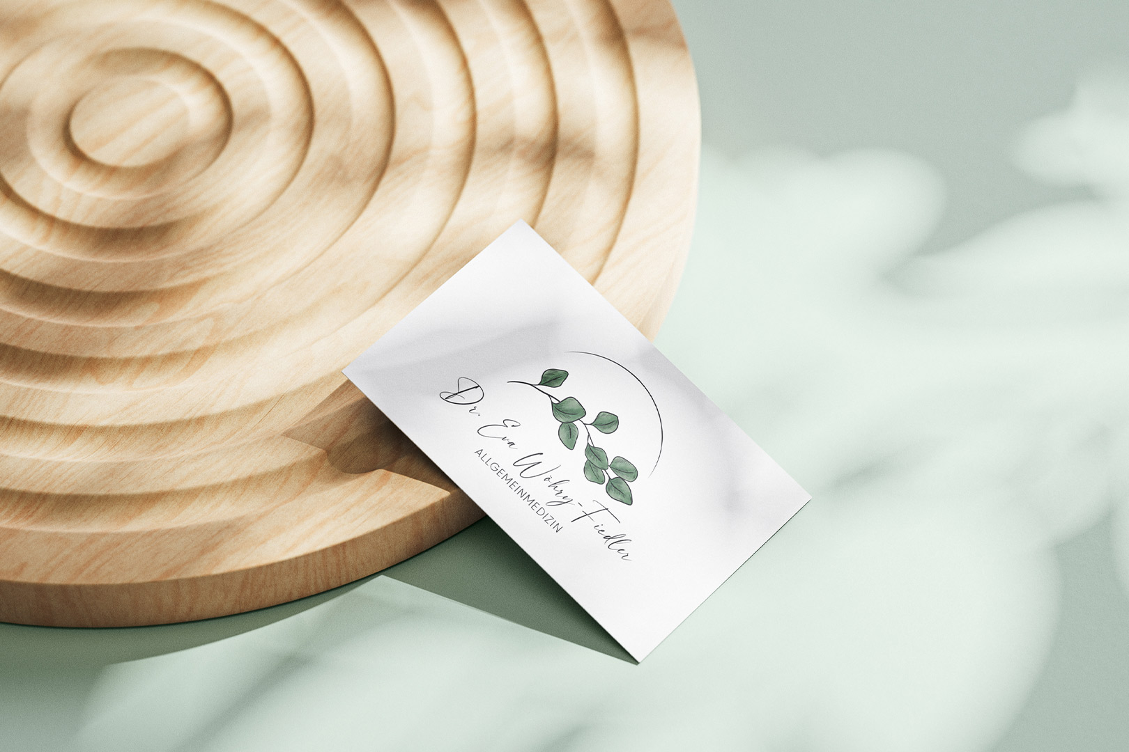 logo-mockup-woehry
